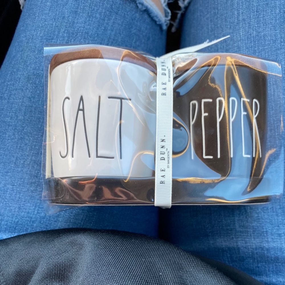Salt and pepper containers Rae Dunn